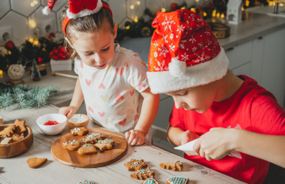 8 Christmas Themed Snack Ideas
